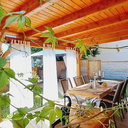 River Kolpa Apartment, Griblje Ob Reki Kolpi アパート Gradac